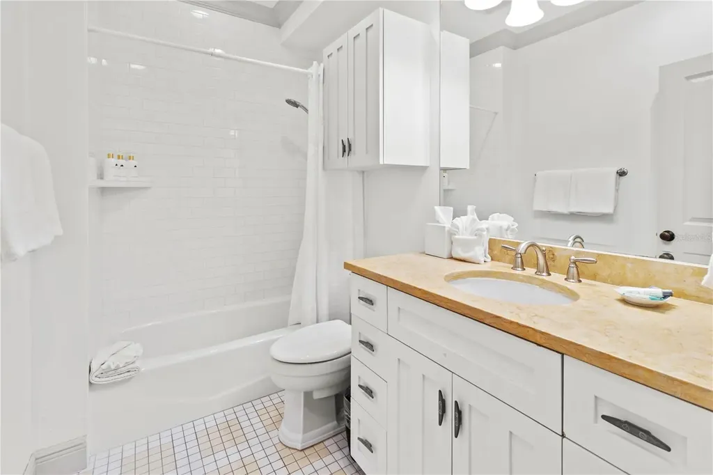 103 66th Street Holmes Beach FL 34217