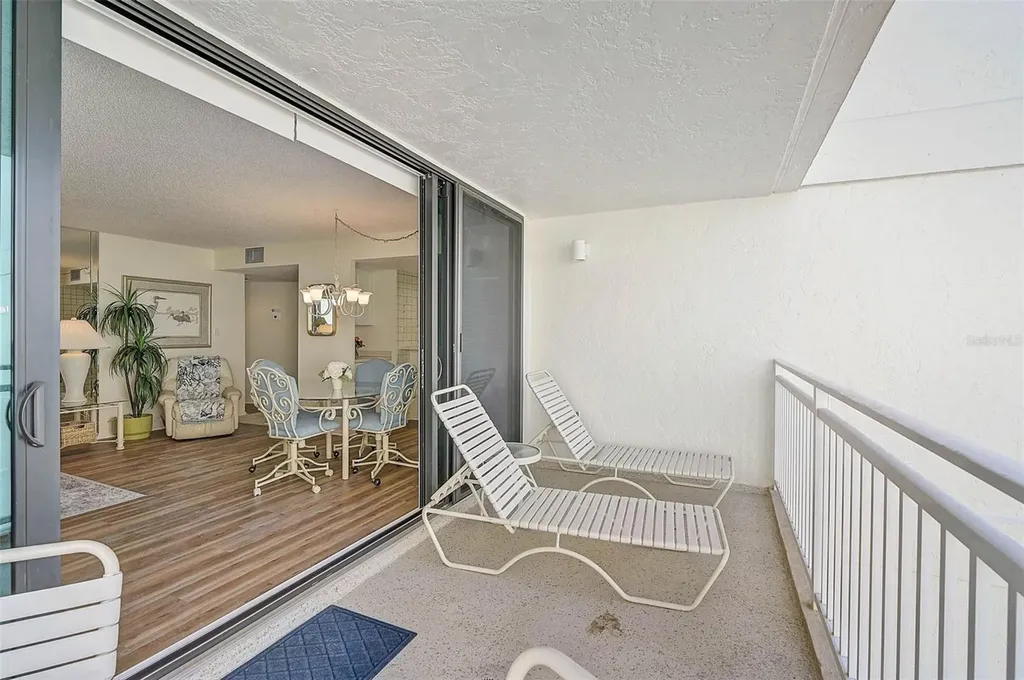 6518 Midnight Pass Road Sarasota FL 34242