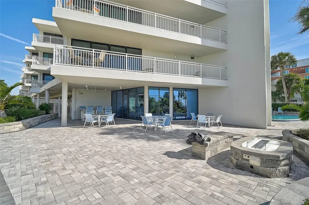 6518 Midnight Pass Road Sarasota FL 34242