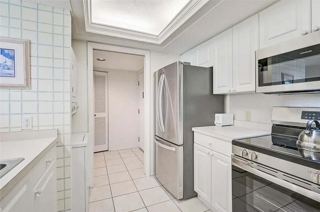 6518 Midnight Pass Road Sarasota FL 34242