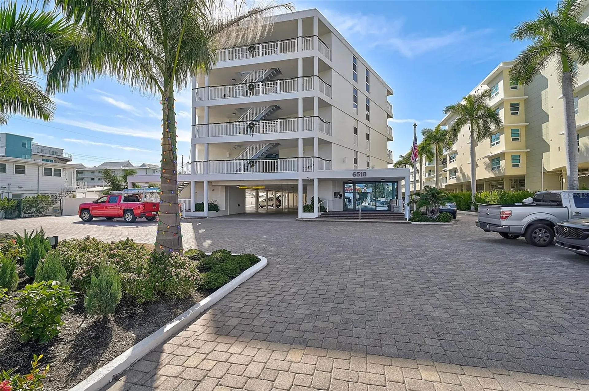 6518 Midnight Pass Road Sarasota FL 34242