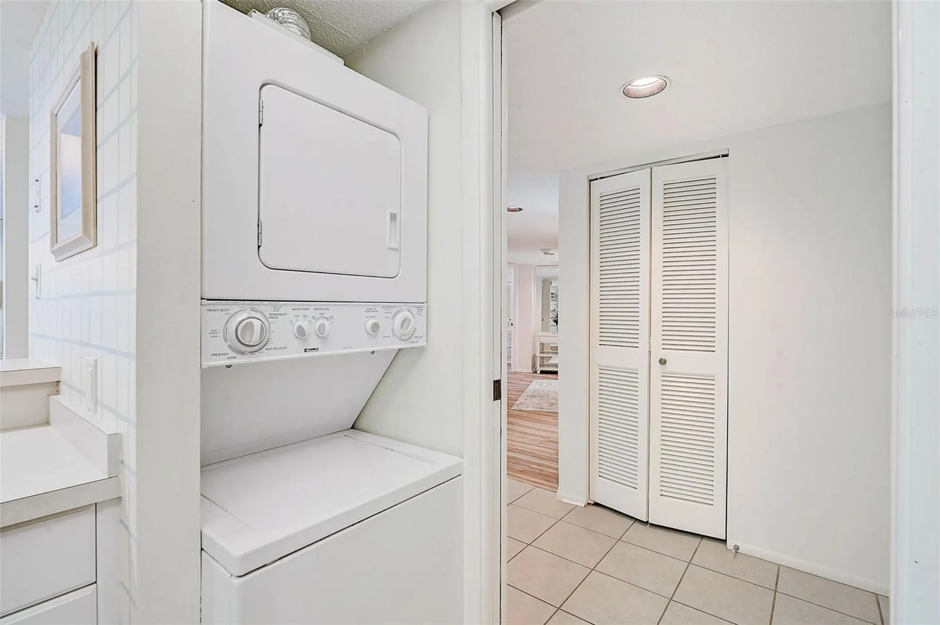 6518 Midnight Pass Road Sarasota FL 34242
