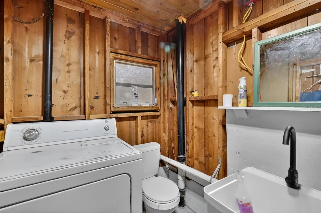 8481 Cr 636 Bushnell FL 33513
