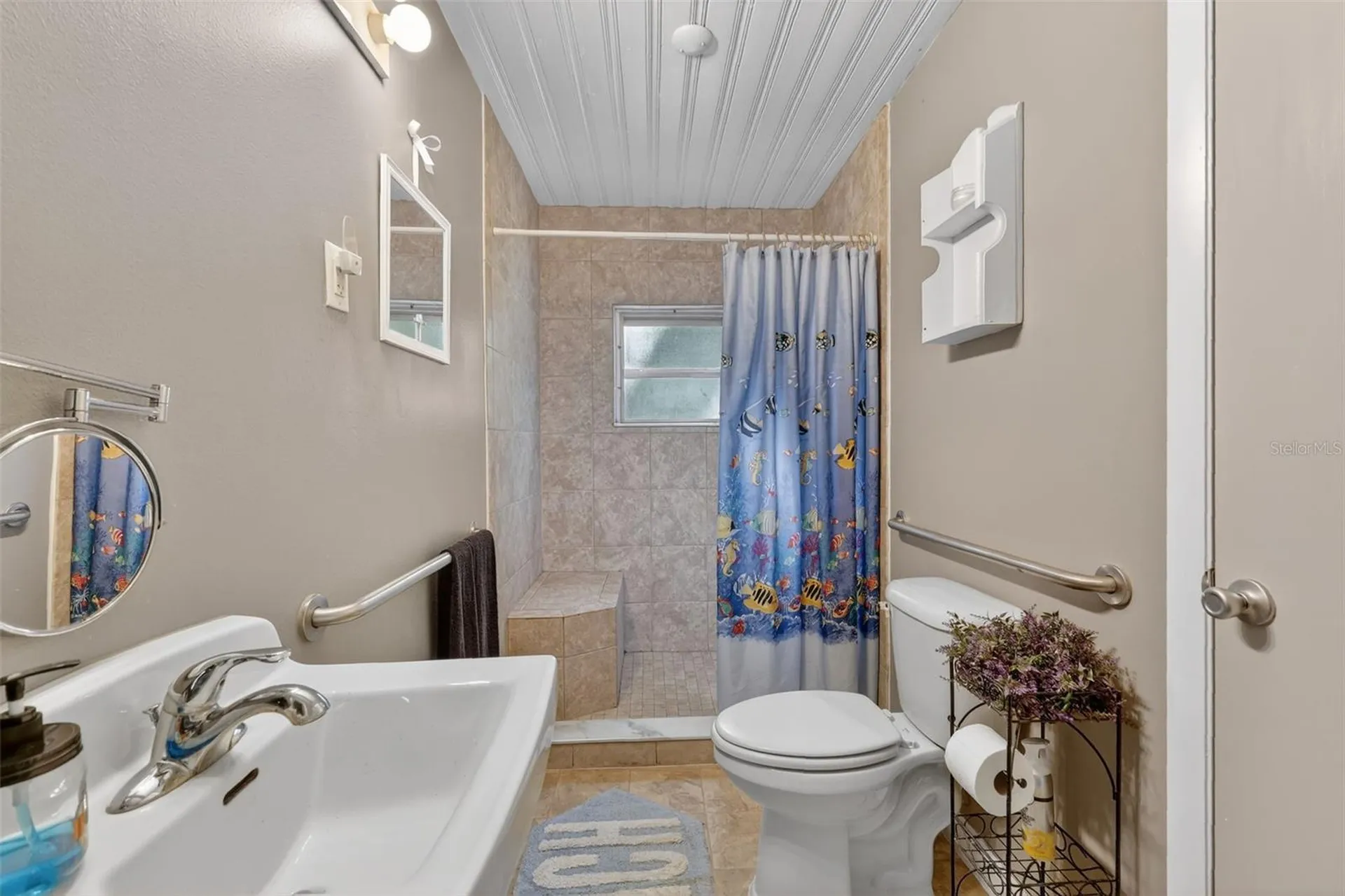 8481 Cr 636 Bushnell FL 33513