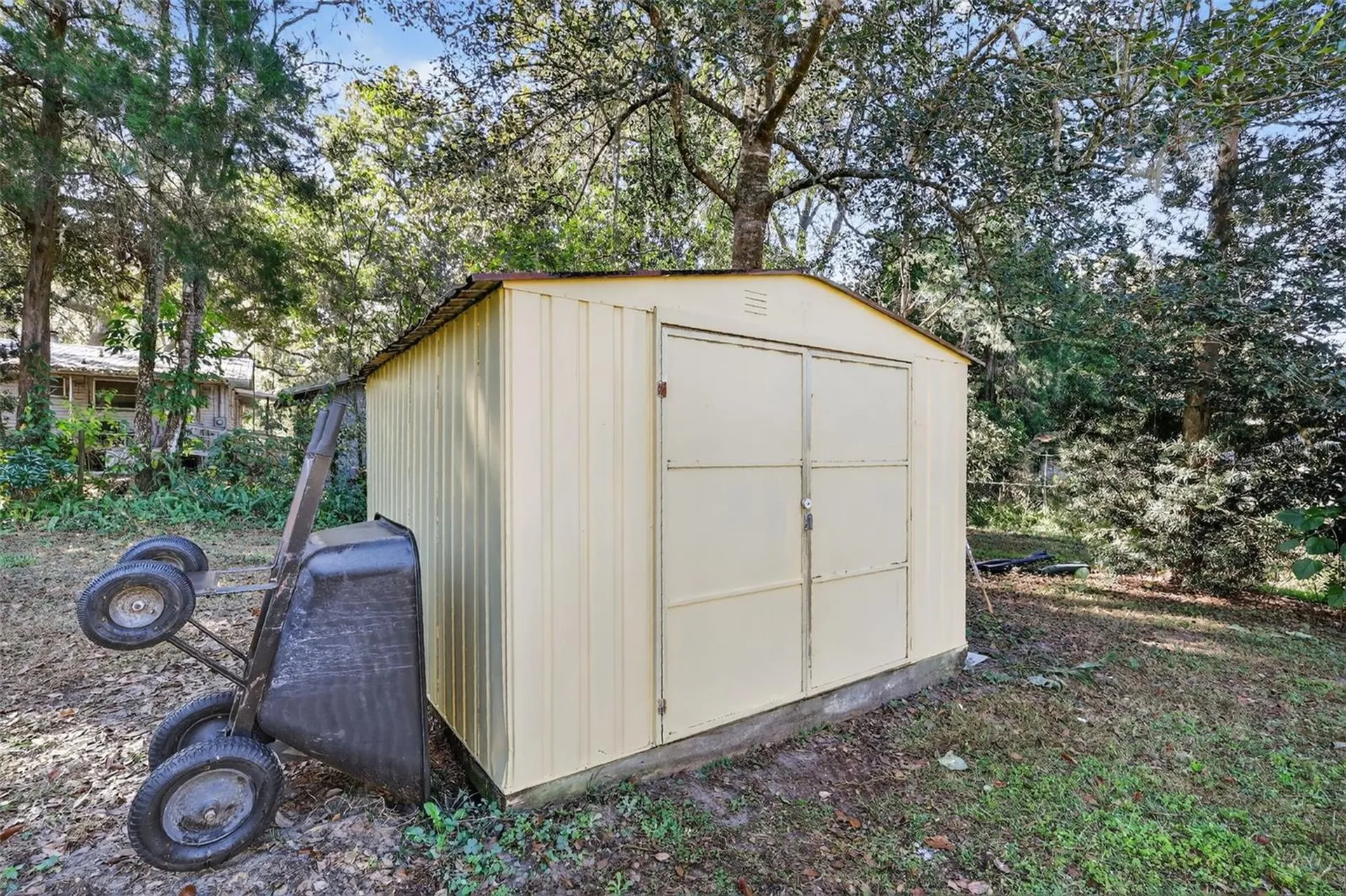 8481 Cr 636 Bushnell FL 33513