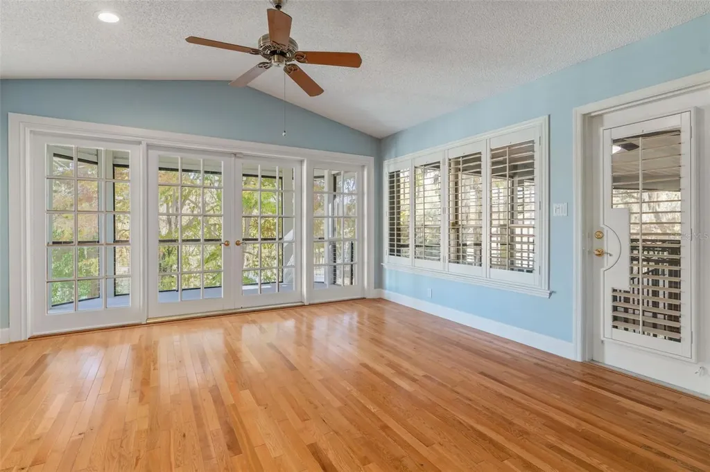 11685 E Blue Cove Drive Dunnellon FL 34432