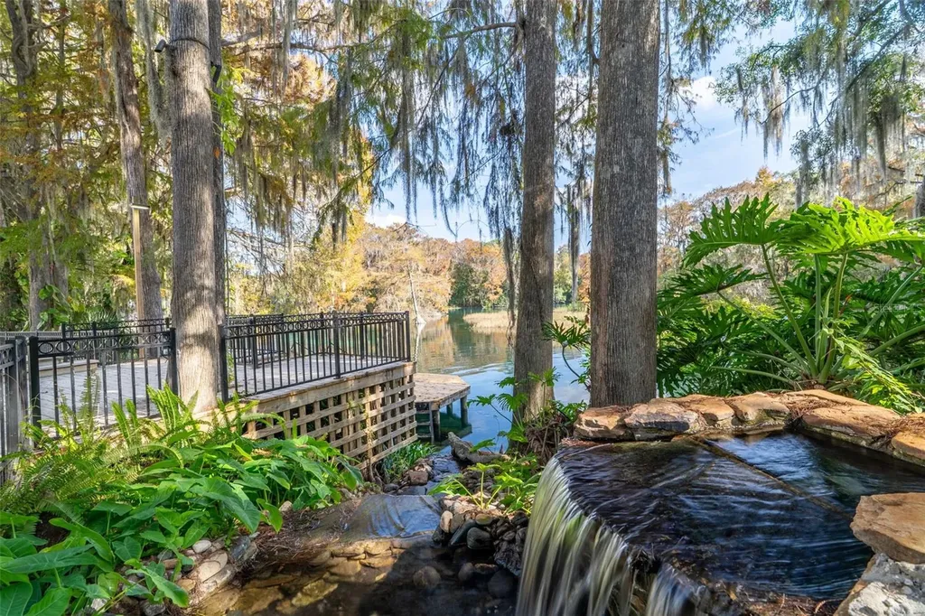 11685 E Blue Cove Drive Dunnellon FL 34432