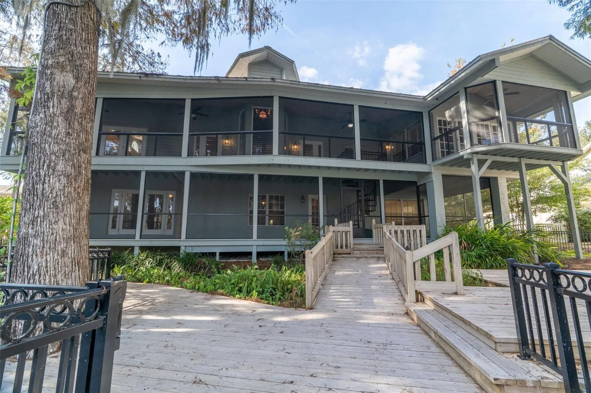 11685 E Blue Cove Drive Dunnellon FL 34432