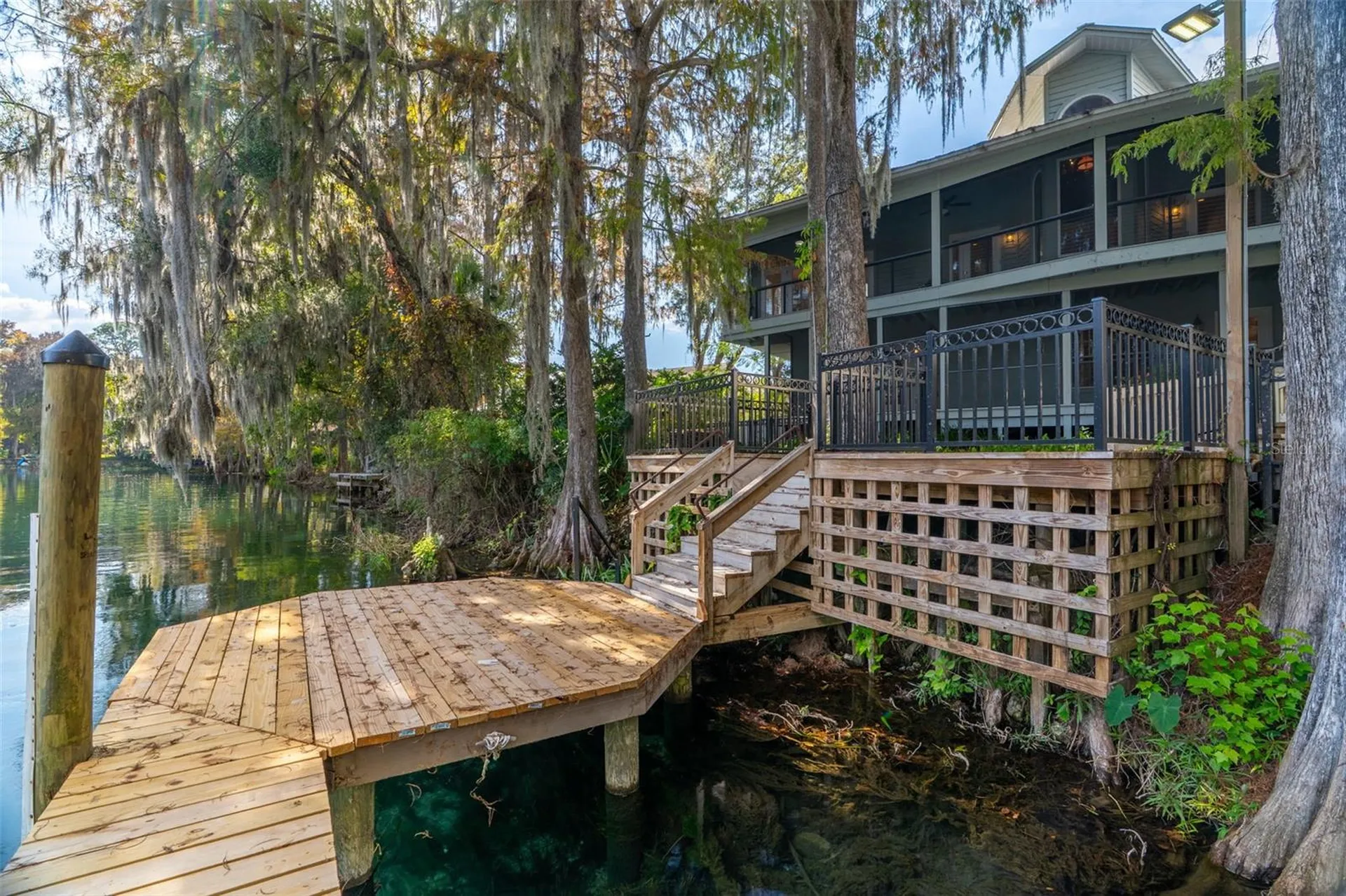 11685 E Blue Cove Drive Dunnellon FL 34432