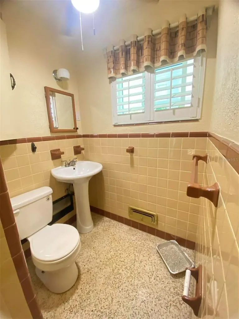 27511 Cleveland Avenue Punta Gorda FL 33982