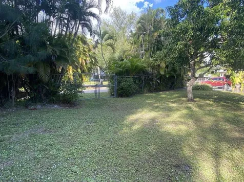 27511 Cleveland Avenue Punta Gorda FL 33982