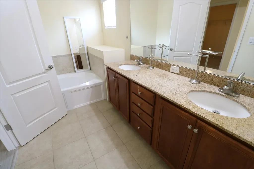 9029 Aspen Hollow Place Riverview FL 33578