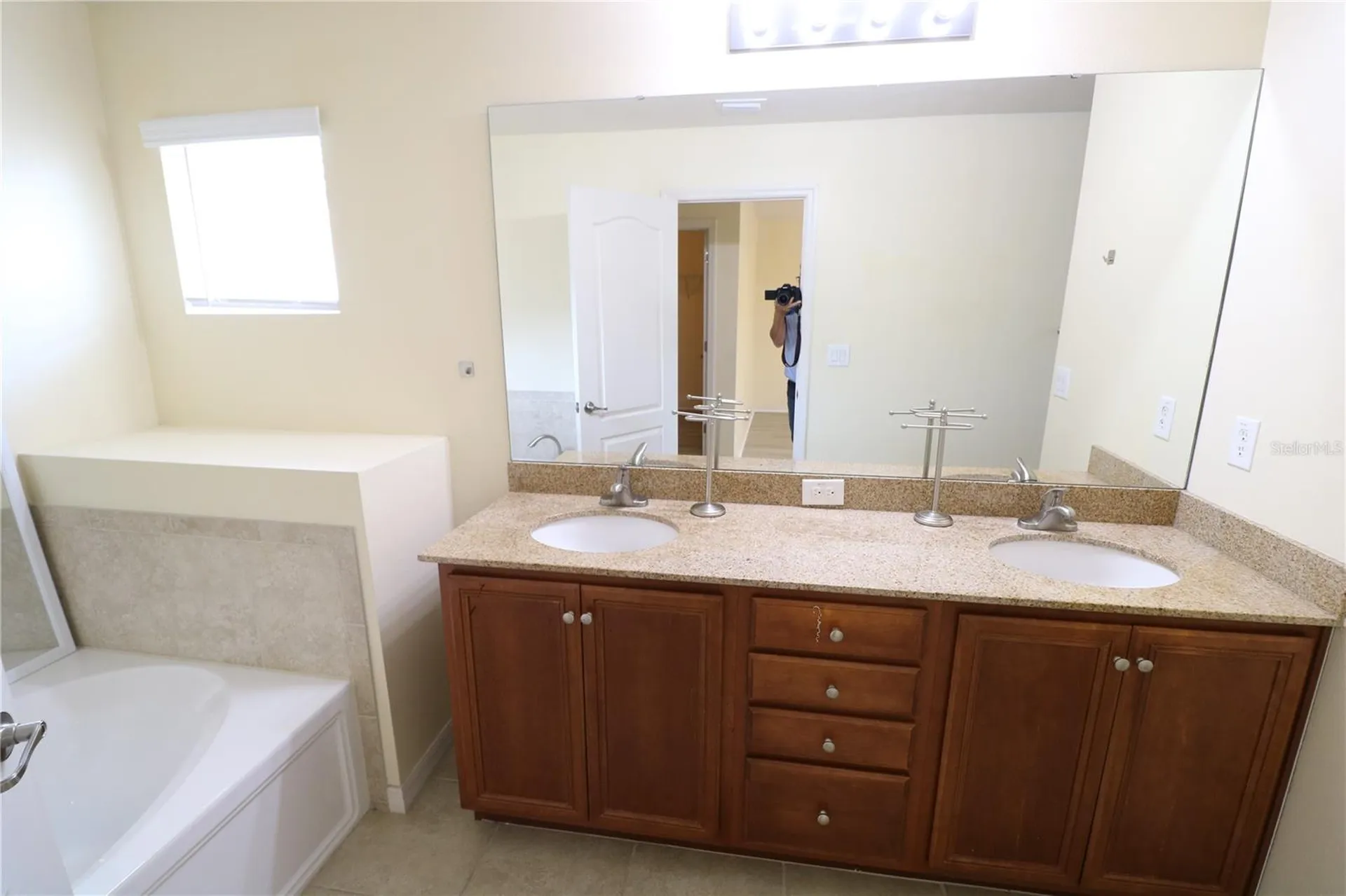 9029 Aspen Hollow Place Riverview FL 33578