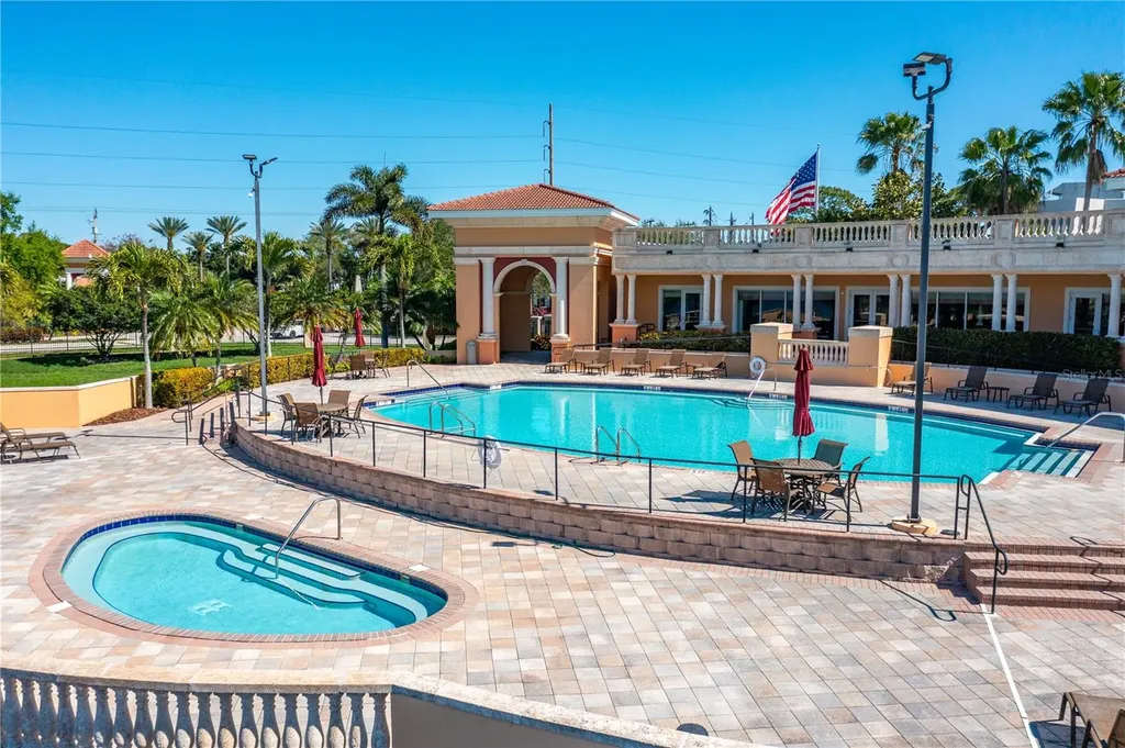 8 Academy Way S St Petersburg FL 33711