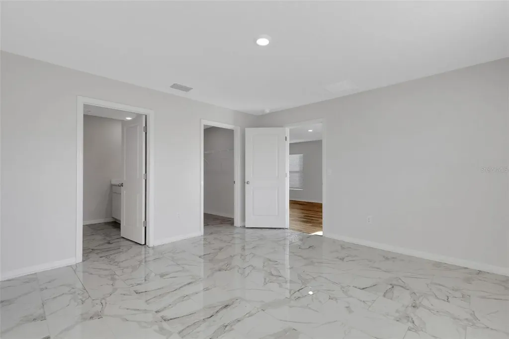 5831 Silver Moonlight Drive Palmetto FL 34221