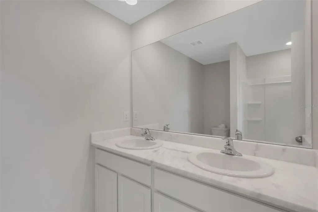 5831 Silver Moonlight Drive Palmetto FL 34221