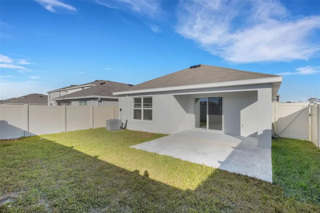 5831 Silver Moonlight Drive Palmetto FL 34221