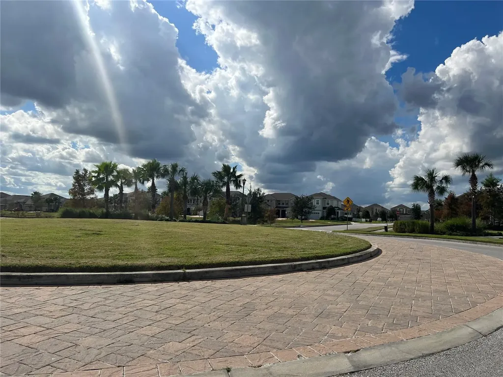2477 Toscolona Drive Kissimmee FL 34741