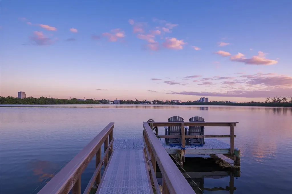 222 Morningside Drive Sarasota FL 34236