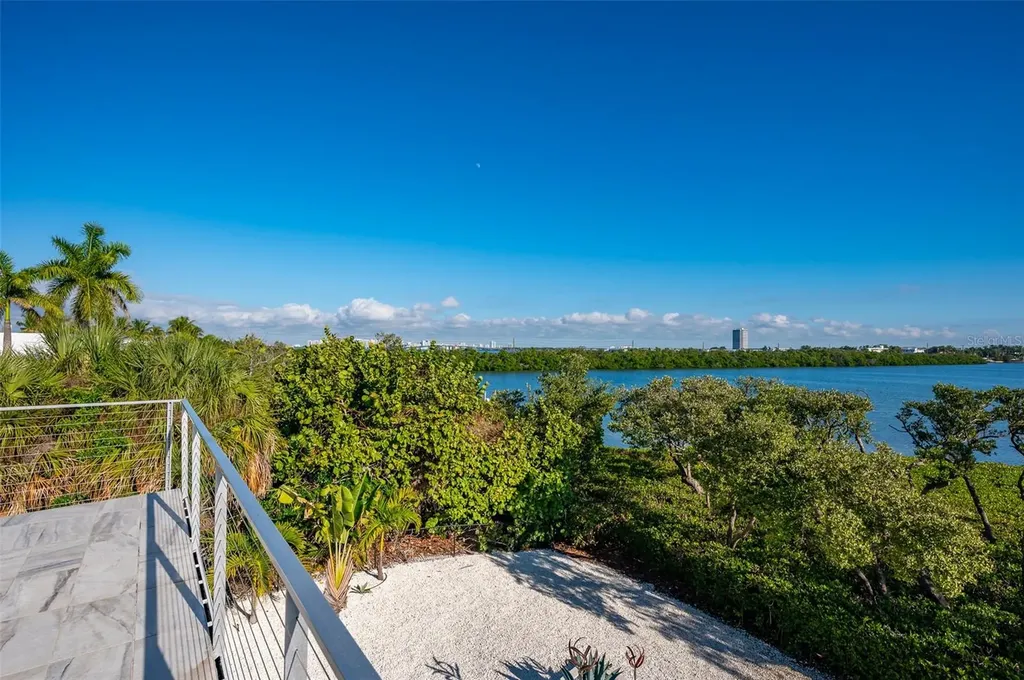 222 Morningside Drive Sarasota FL 34236
