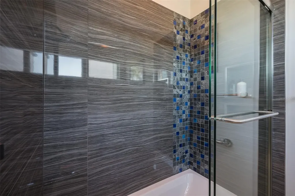 222 Morningside Drive Sarasota FL 34236