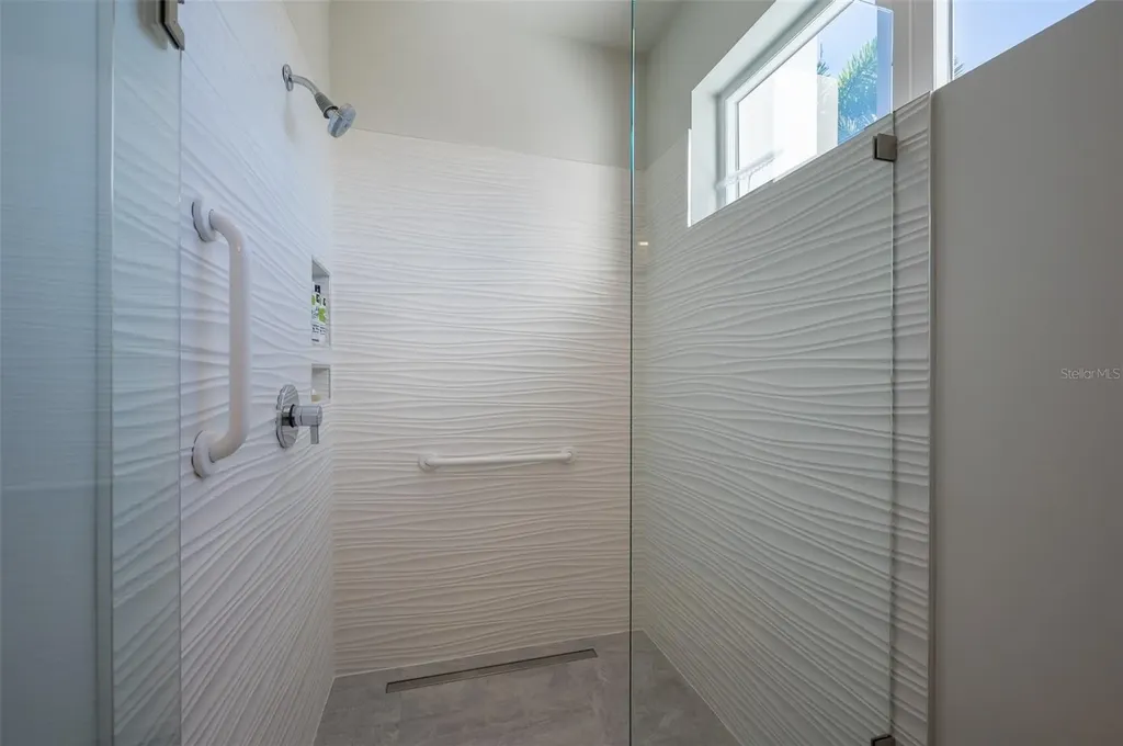 222 Morningside Drive Sarasota FL 34236