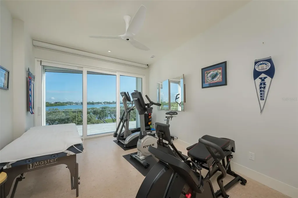 222 Morningside Drive Sarasota FL 34236