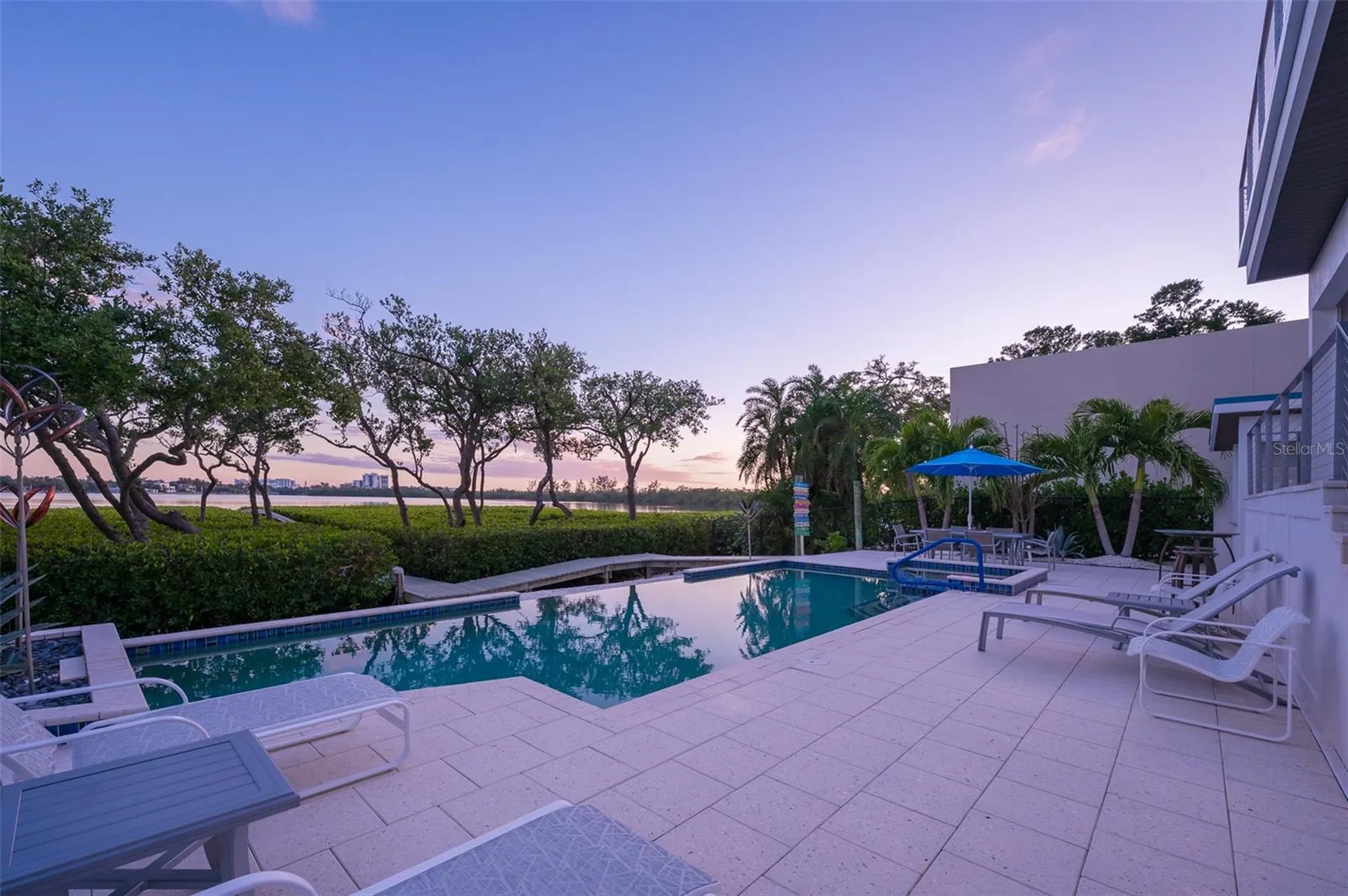222 Morningside Drive Sarasota FL 34236