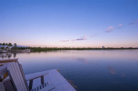222 Morningside Drive Sarasota FL 34236