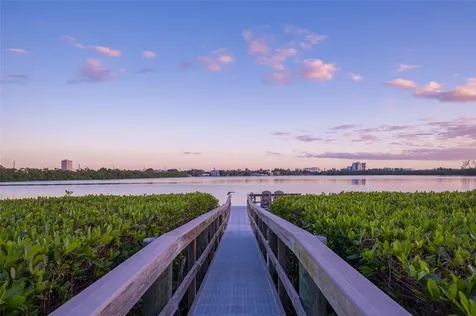 222 Morningside Drive Sarasota FL 34236