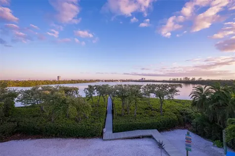 222 Morningside Drive Sarasota FL 34236