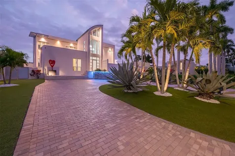 222 Morningside Drive Sarasota FL 34236