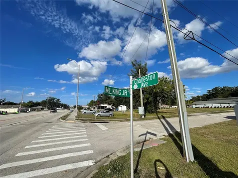7 4th Street SE Fort Meade FL 33841