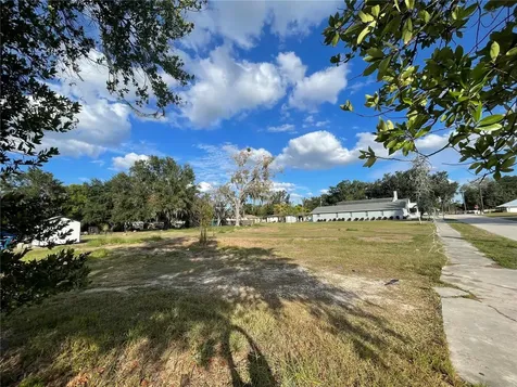 7 4th Street SE Fort Meade FL 33841