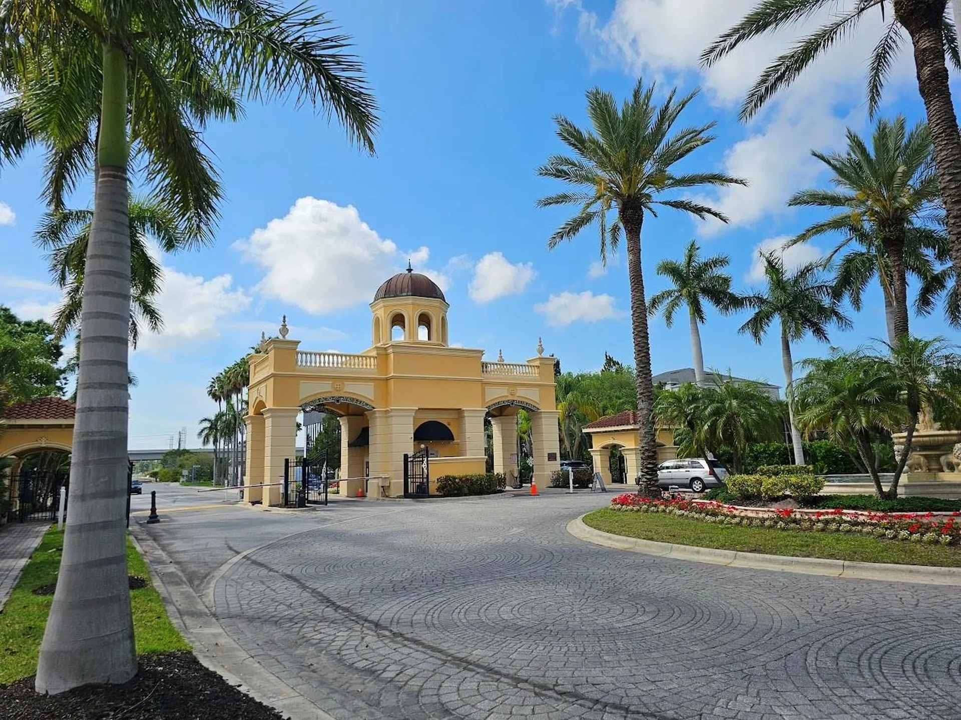 2713 Via Murano Clearwater FL 33764