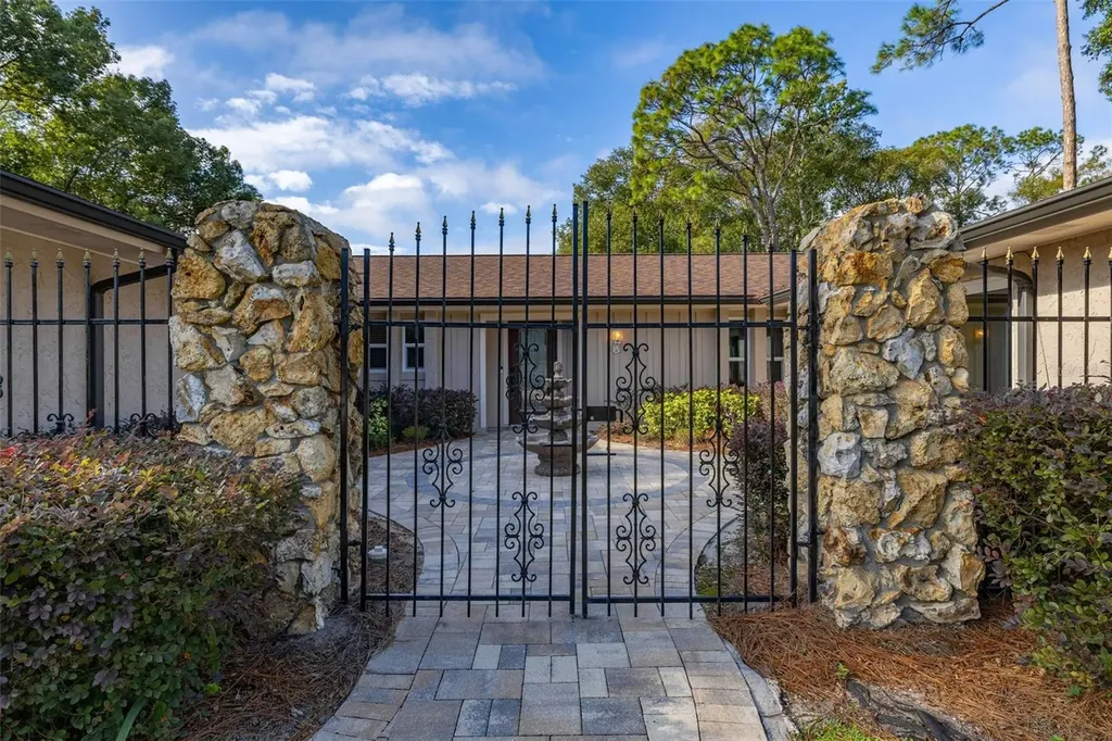 204 Blue Lake Drive Longwood FL 32779