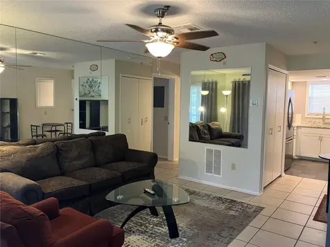 2210 Vista Del Sol Circle Lutz FL 33558