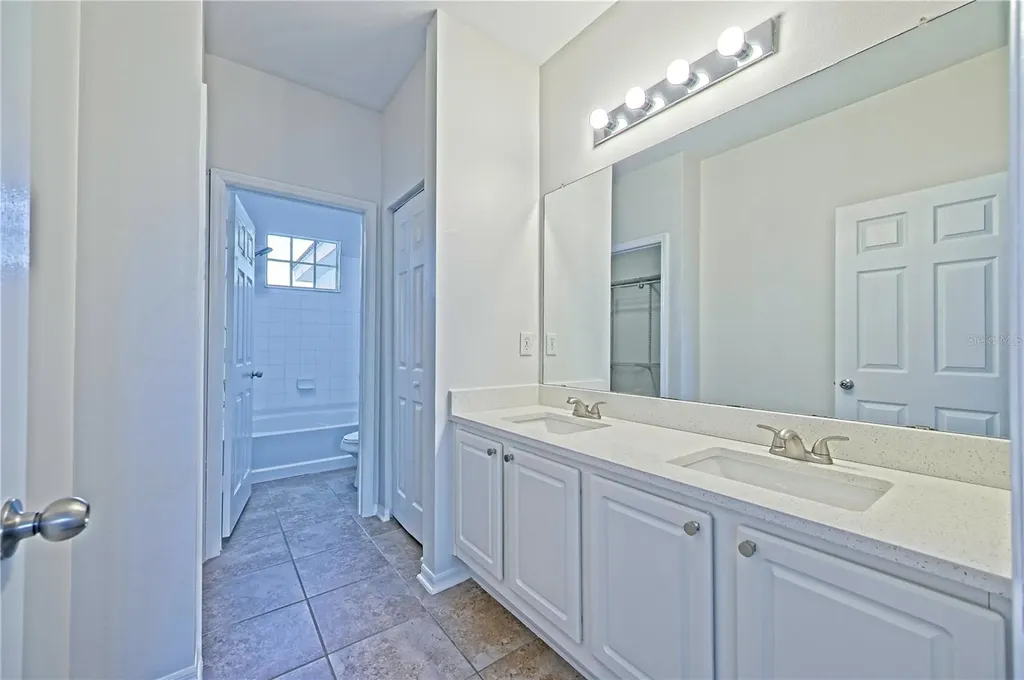 5701 Bentgrass Drive Sarasota FL 34235