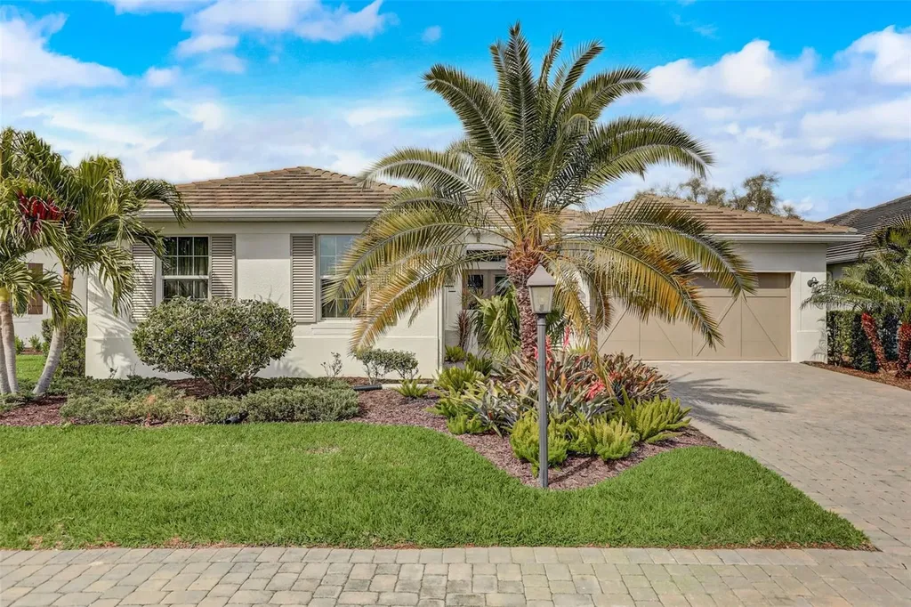 7725 Sandhill Lake Drive Sarasota FL 34241