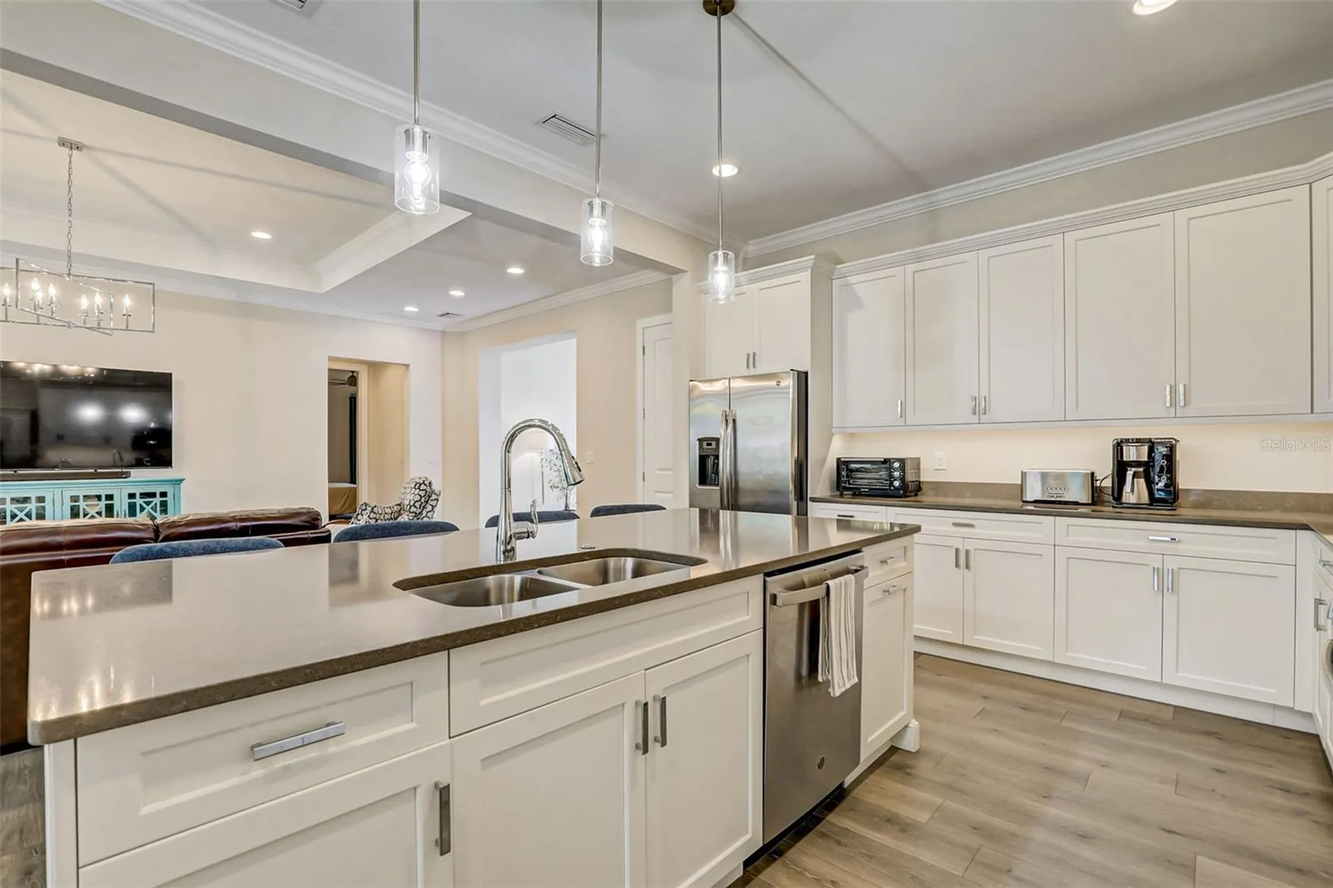 7725 Sandhill Lake Drive Sarasota FL 34241