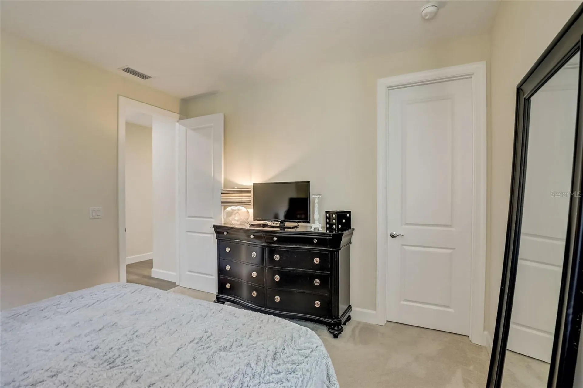 7725 Sandhill Lake Drive Sarasota FL 34241