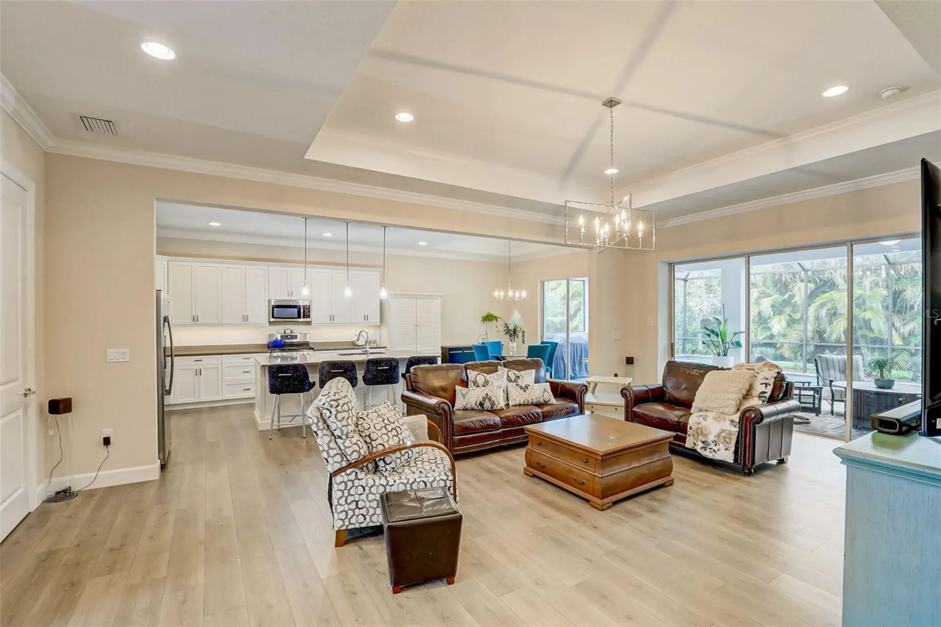 7725 Sandhill Lake Drive Sarasota FL 34241