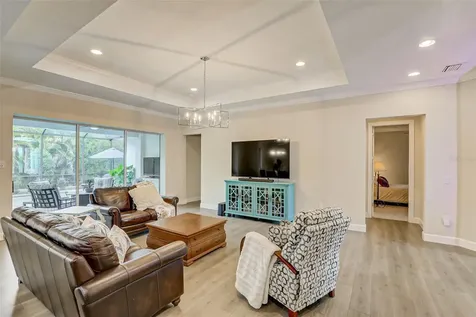 7725 Sandhill Lake Drive Sarasota FL 34241