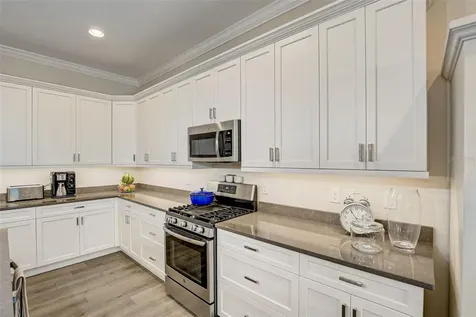 7725 Sandhill Lake Drive Sarasota FL 34241