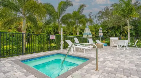 7725 Sandhill Lake Drive Sarasota FL 34241