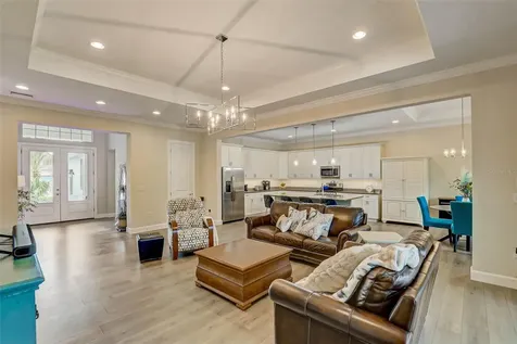 7725 Sandhill Lake Drive Sarasota FL 34241