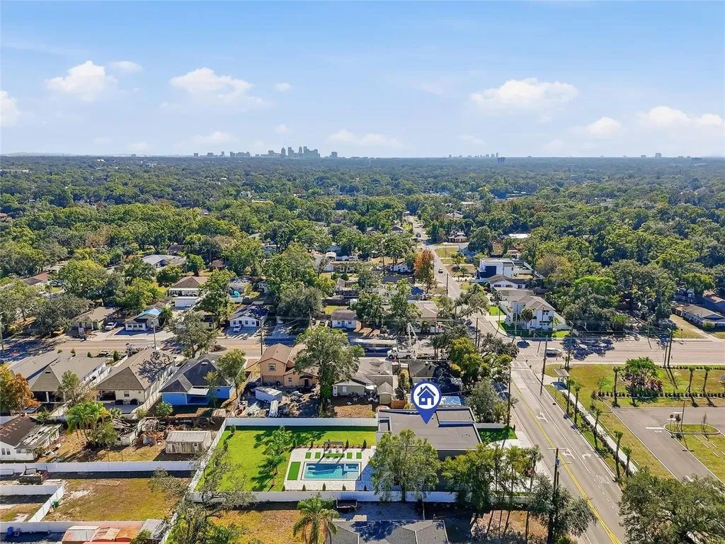 6907 N Boulevard Tampa FL 33604
