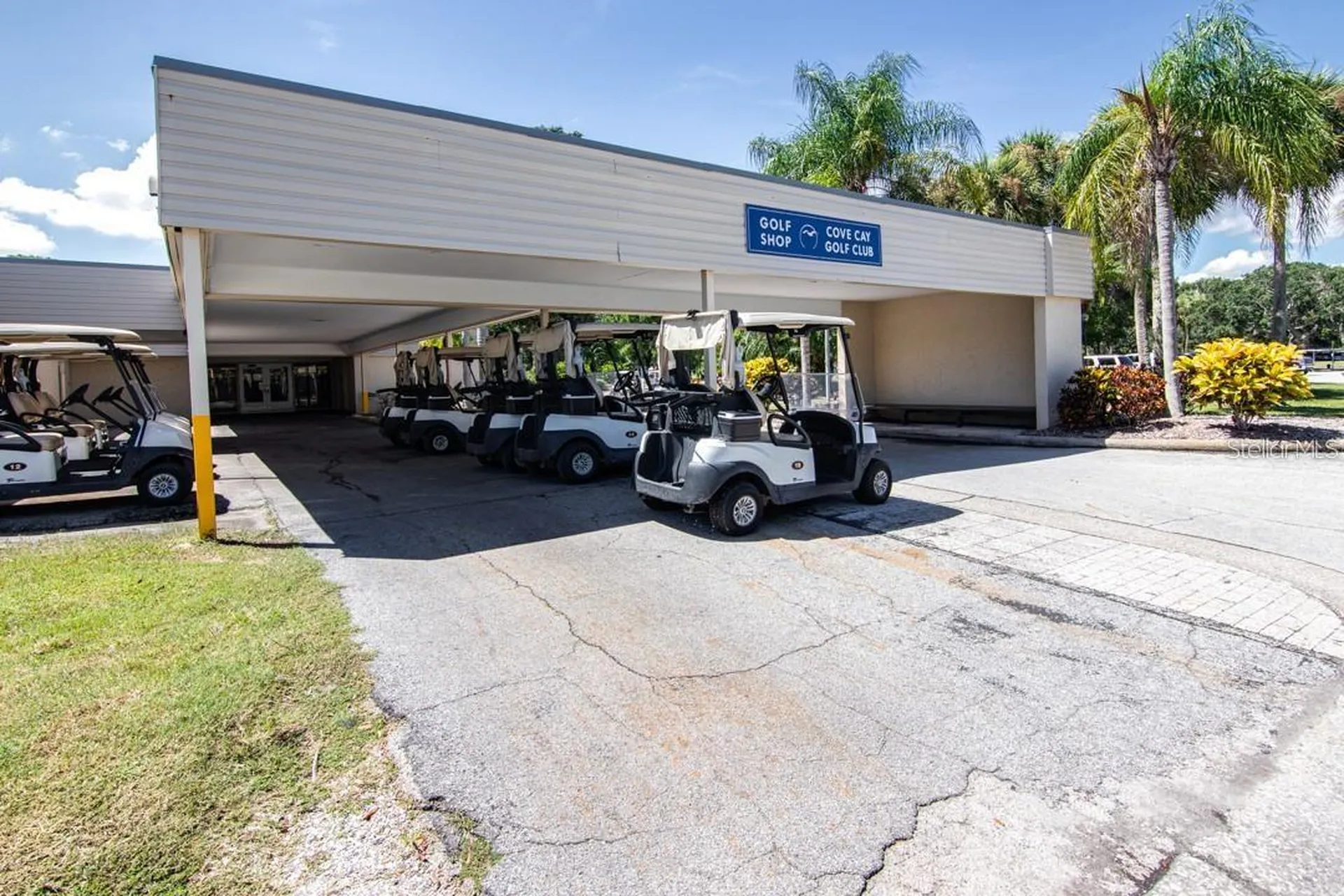 2615 Cove Cay Drive Clearwater FL 33760