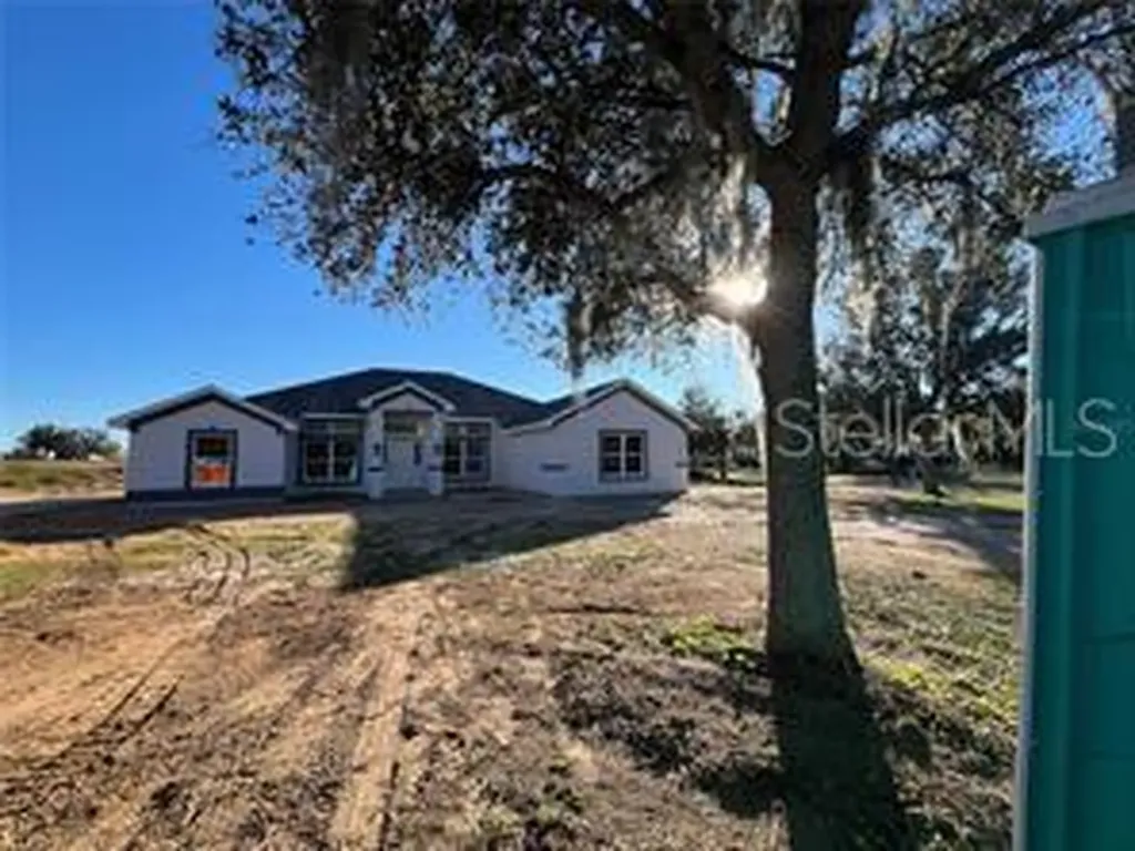 37041 Hidden View Circle Dade City FL 33523