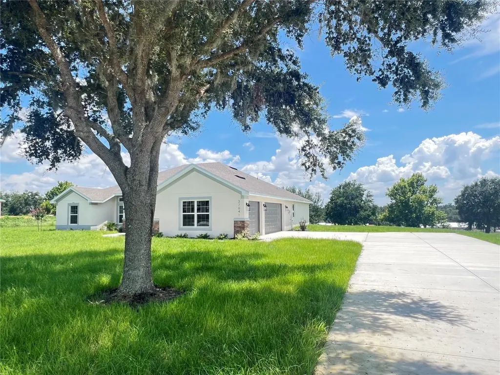 37041 Hidden View Circle Dade City FL 33523